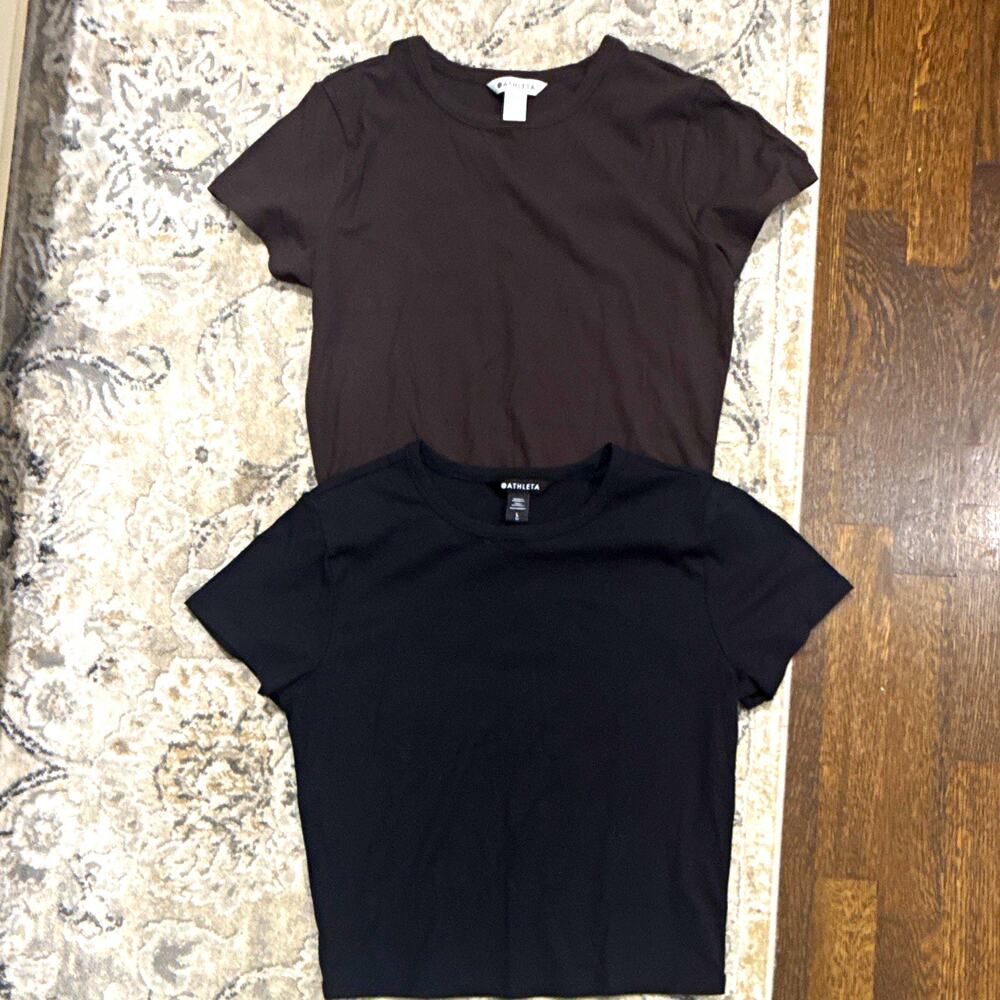 Both Athleta Women’s L Black Solid Ribbed Knit Crew Neck Short Sleeve T-Shirt
